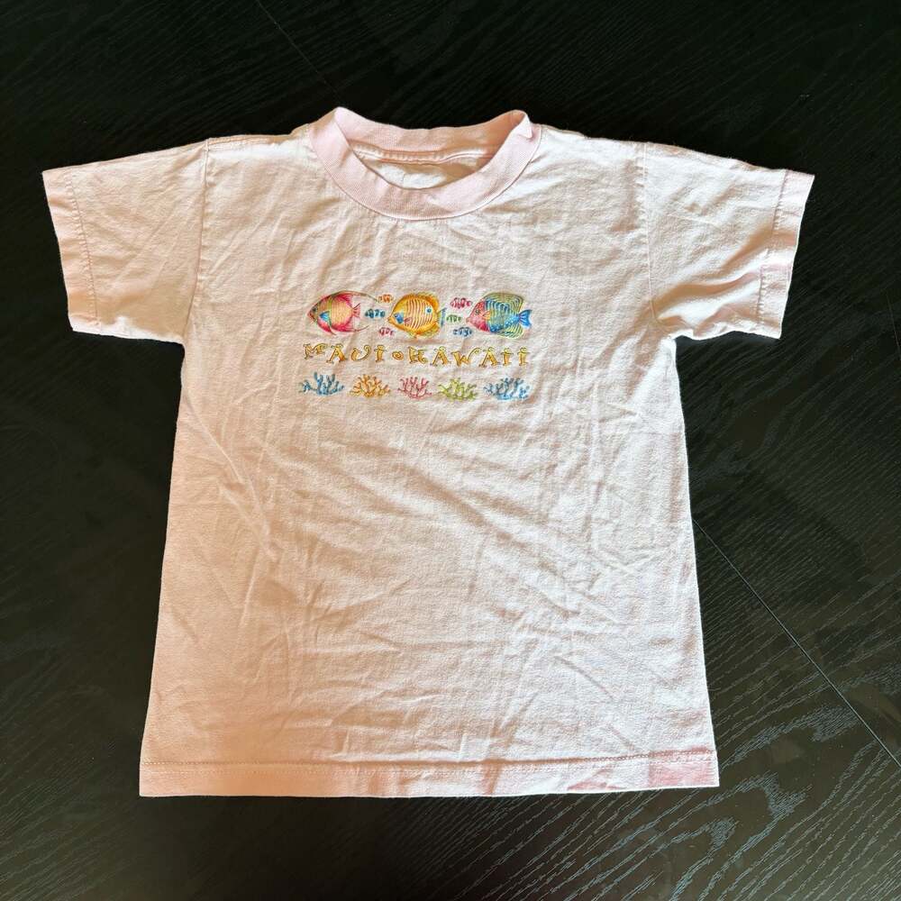 Vintage Maui Hawaii Tropical Fish and Coral Graphic Pink T-Shirt